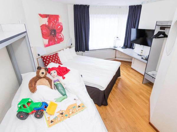 Best Western Eurostop Orebro : photo 7 de la chambre chambre familiale avec lit queen-size - non-fumeurs