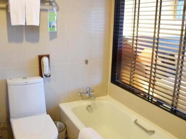 Ramada Plaza by Wyndham Bangkok Menam Riverside : photo 3 de la chambre room #17665024