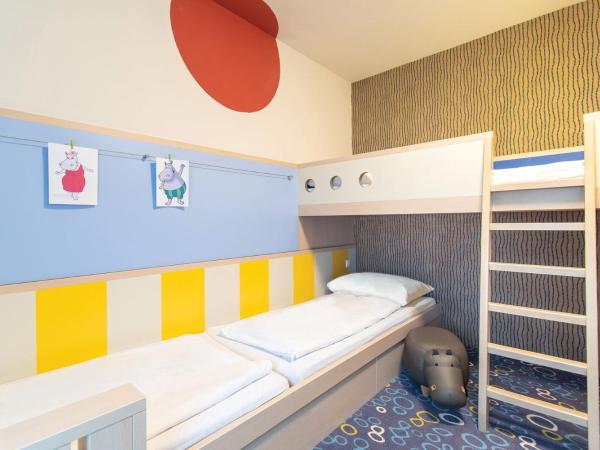 Kolping Hotel Spa & Family Resort : photo 3 de la chambre suite familiale