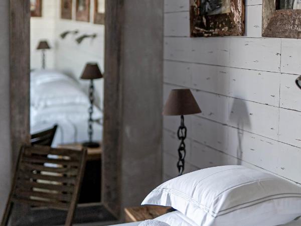 Surfers Lodge Peniche : photo 1 de la chambre chambre double - accessible aux personnes à mobilité réduite