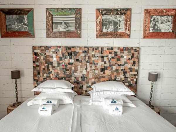 Surfers Lodge Peniche : photo 7 de la chambre chambre double ou lits jumeaux