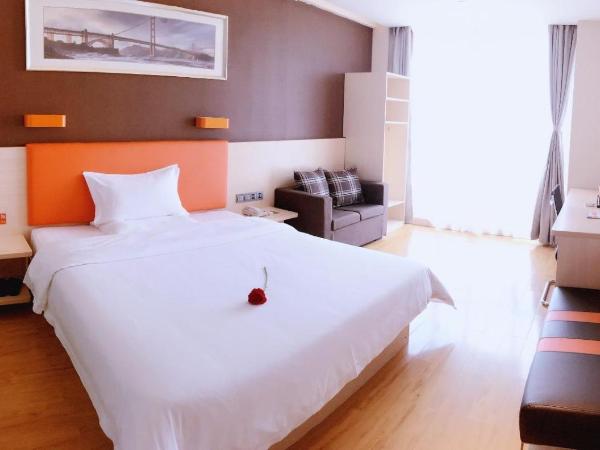 7Days Premium Chongqing Liangjiang New District Yufu Industrial Park Yuzui Branch : photo 2 de la chambre chambre lit queen-size premium