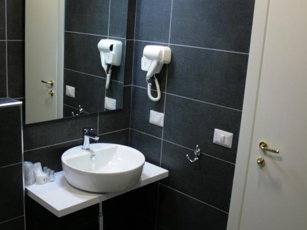 Hotel Magenta : photo 4 de la chambre chambre simple