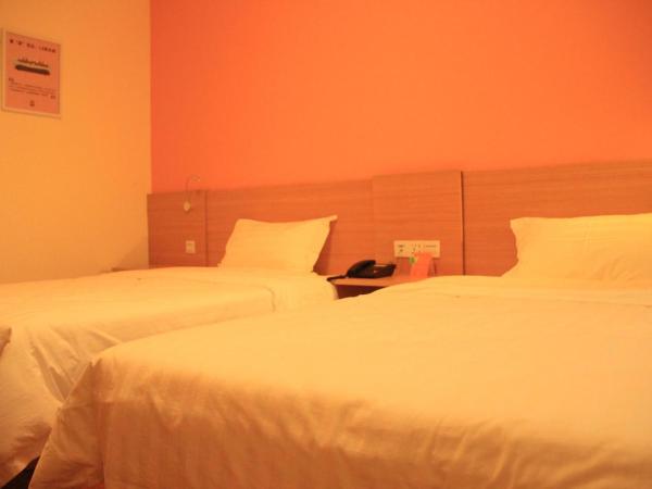 7Days Inn Dongguan Guanhui City Rail Dalang Town Station Branch : photo 3 de la chambre chambre affaires lits jumeaux