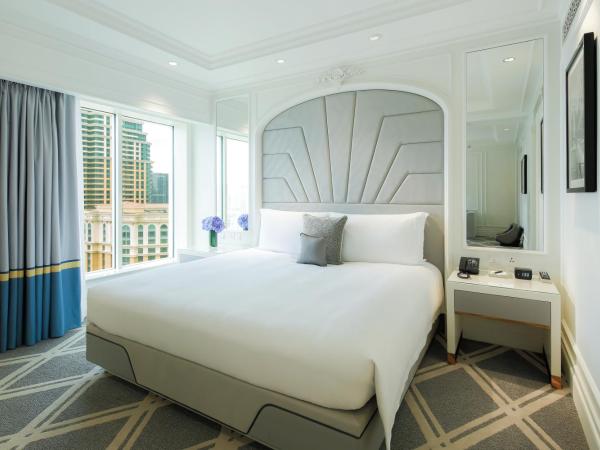 The Parisian Macao : photo 10 de la chambre suite lit king-size champagne