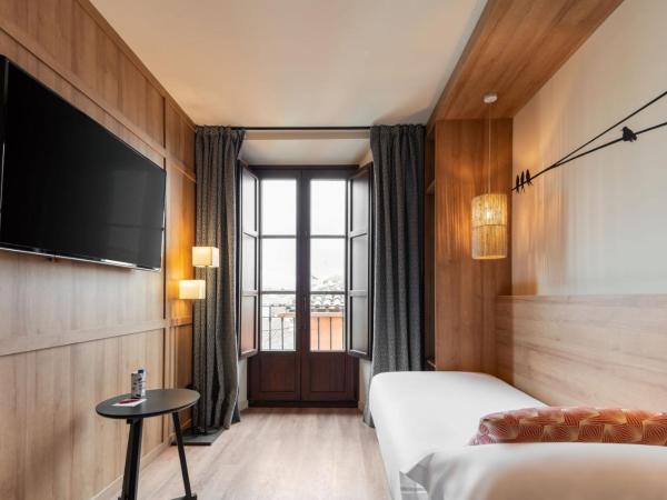 Toc Hostel Granada : photo 1 de la chambre chambre simple avec salle de bains privative