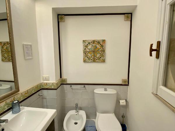 La Via della Giudecca : photo 4 de la chambre chambre double ou lits jumeaux