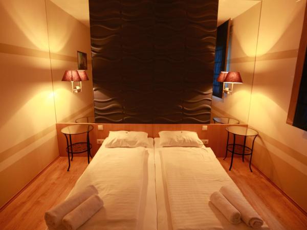 Fürjes Villa Apartmanház : photo 7 de la chambre appartement 1 chambre