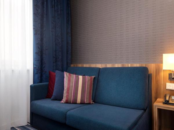 Holiday Inn Express Bremen Airport, an IHG Hotel : photo 3 de la chambre chambre lit queen-size standard avec canapé-lit simple