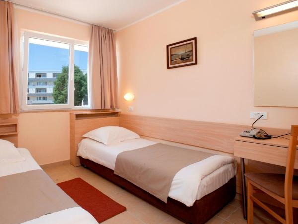 Hotel Delfin Plava Laguna : photo 5 de la chambre chambre Économique
