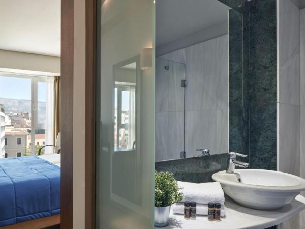 Arion Athens Hotel : photo 4 de la chambre chambre supérieure - vue sur acropole