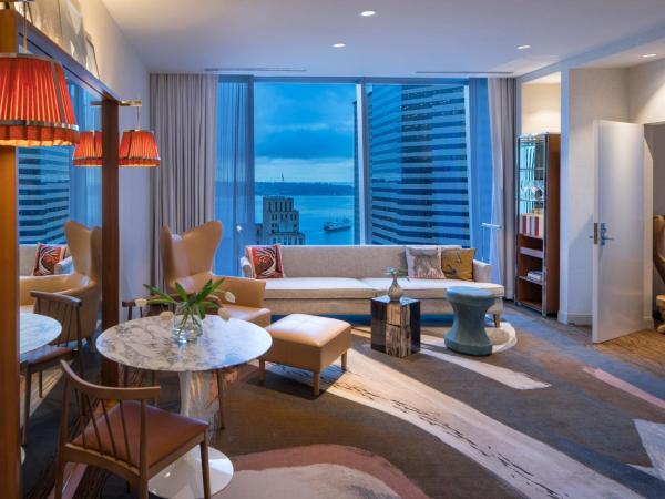 Lotte Hotel Seattle : photo 5 de la chambre suite lit queen-size premier