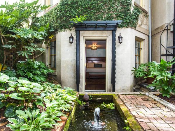 The Gastonian, Historic Inns of Savannah Collection : photo 9 de la chambre the garden room - superior king