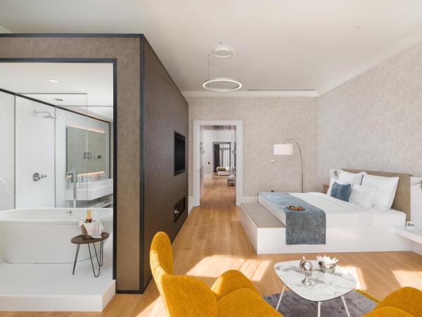 Hotel Vision Budapest by Continental Group : photo 8 de la chambre suite présidentielle - vue sur danube