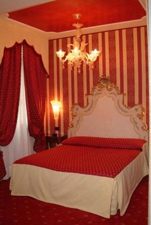 Hotel Belle Epoque : photo 5 de la chambre chambre double ou lits jumeaux