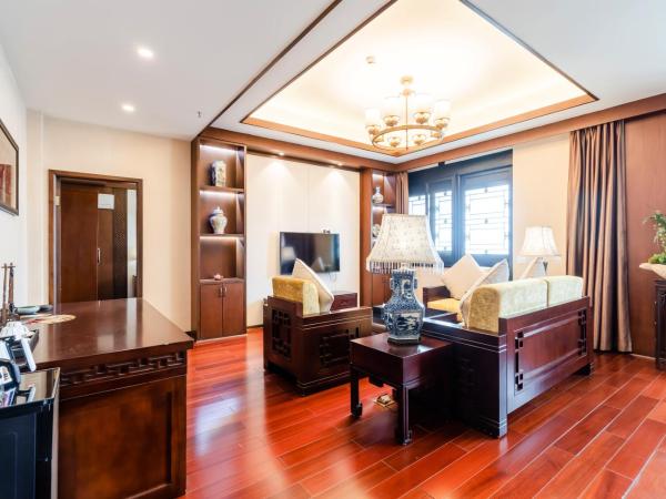 Buddha Zen Hotel : photo 7 de la chambre suite deluxe avec lit king-size