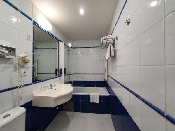 Máchova : photo 6 de la chambre chambre triple standard