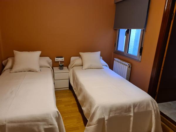 El Vasco Rooms : photo 2 de la chambre chambre lits jumeaux avec salle de bains privative