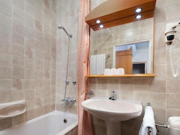 Benczur Hotel : photo 2 de la chambre room #7503227