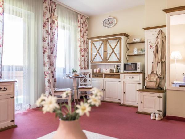 Villa Adamo&SPA : photo 2 de la chambre appartement 1 chambre avec baignoire