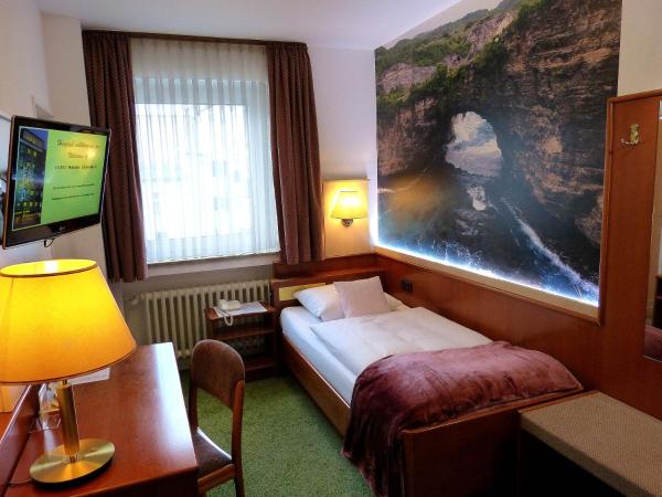 Hotel Wurms : photo 3 de la chambre chambre simple supérieure