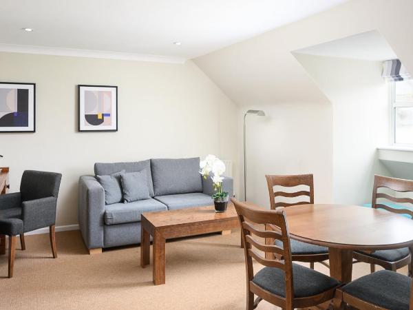 voco Oxford Spires, an IHG Hotel : photo 5 de la chambre one-bedroom suite with two single beds and sofa bed