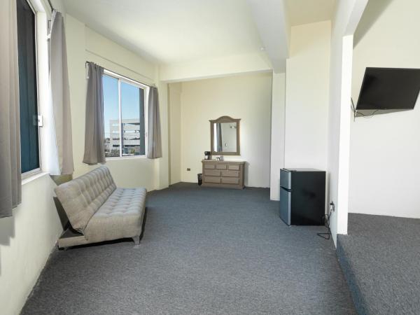 Hotel Plaza del Arco - Monterrey : photo 2 de la chambre suite junior