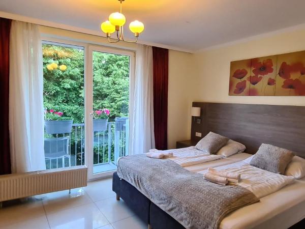 Hotel Cara Vita Cologne : photo 8 de la chambre chambre double avec balcon