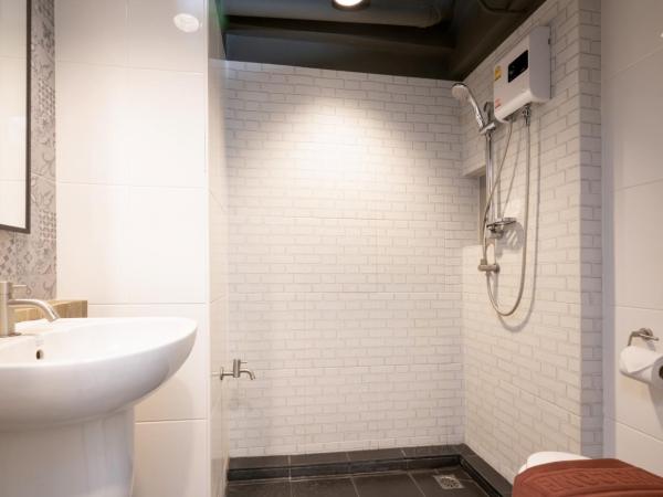 The Home Hotel SHA : photo 9 de la chambre chambre lits jumeaux deluxe