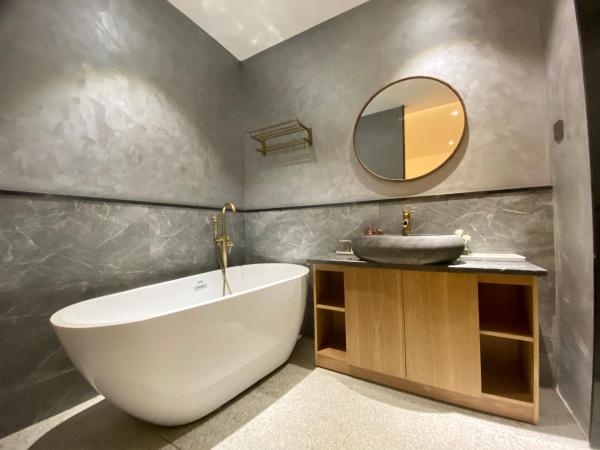 Memory Garden House : photo 10 de la chambre chambre lit king-size de luxe - vue sur rue