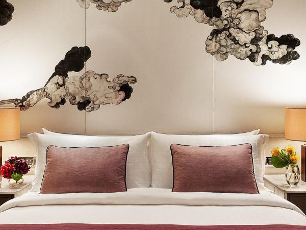 Four Seasons Hotel Shenzhen : photo 3 de la chambre chambre lit king-size deluxe