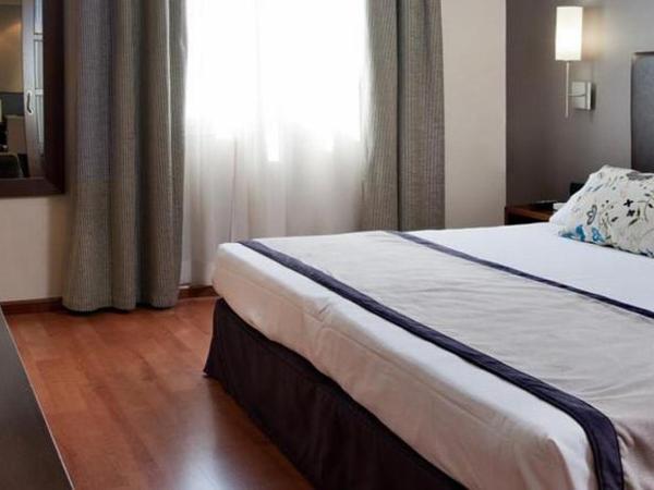 Catalonia Goya : photo 2 de la chambre room #9160449