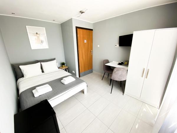 Pokoje Gościnne Przy Molo : photo 1 de la chambre chambre double deluxe avec balcon