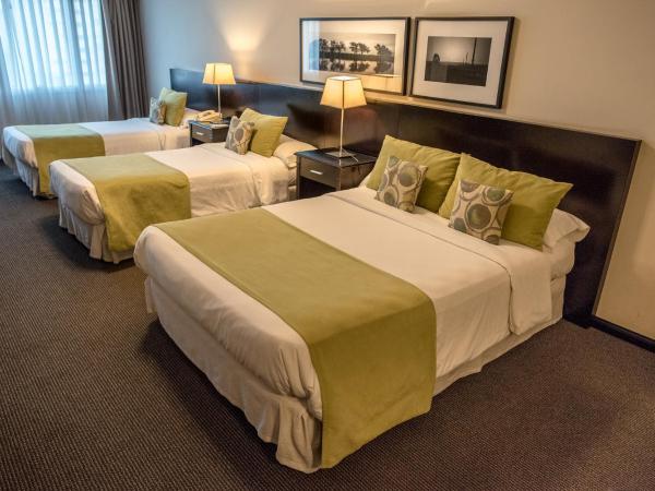 Plaza Real Suites Hotel : photo 1 de la chambre chambre quadruple