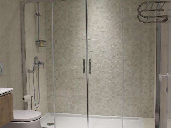 Cardeal Suites & Apartments : photo 7 de la chambre appartement - vue sur jardin