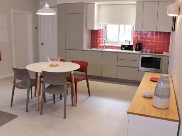 Cardeal Suites & Apartments : photo 6 de la chambre appartement