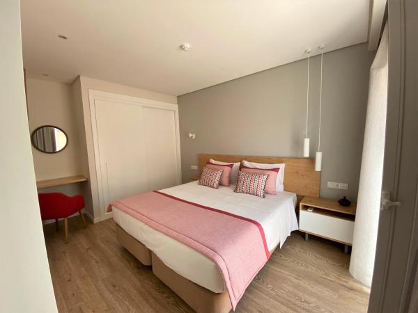 Cardeal Suites & Apartments : photo 8 de la chambre appartement avec terrasse