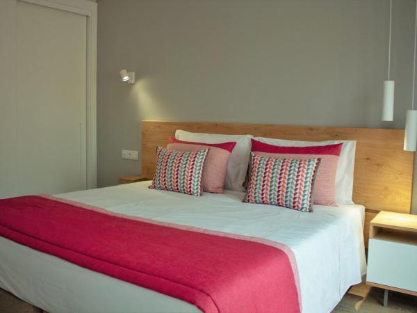 Cardeal Suites & Apartments : photo 7 de la chambre appartement avec terrasse