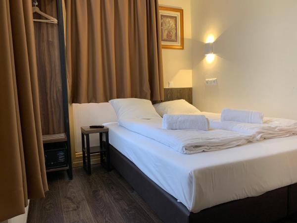 Orange Tulip Hotel : photo 3 de la chambre chambre double avec salle de bains privative