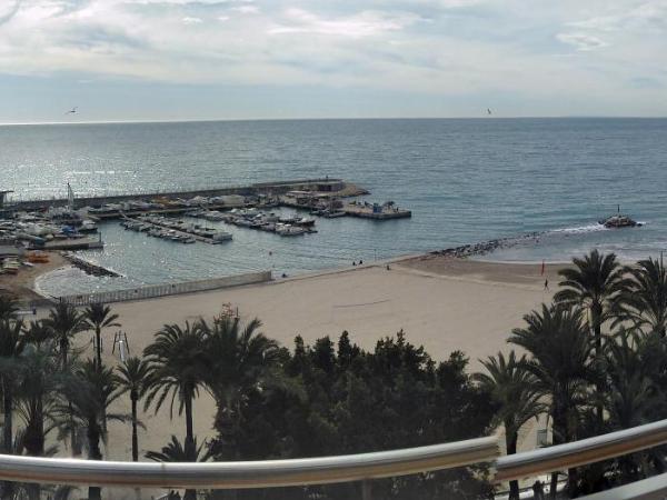 Hotel Tanit : photo 10 de la chambre chambre double ou lits jumeaux - vue sur mer