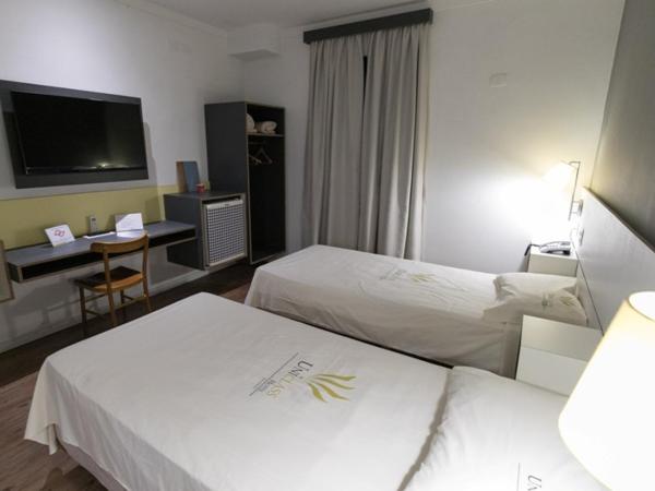 Uniclass Hotel Pinheiros : photo 5 de la chambre chambre lits jumeaux