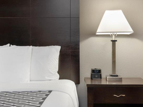 La Quinta by Wyndham Houston Energy Corridor : photo 5 de la chambre chambre avec 2 grands lits queen-size 