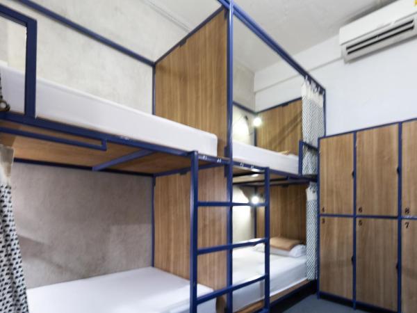 Hoft Hostel Bangkok : photo 10 de la chambre lit dans dortoir mixte de 8 lits