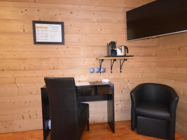 Hôtel Edelweiss : photo 2 de la chambre chambre double supérieure - vue sur montagne