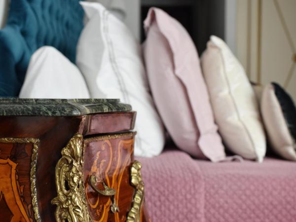 Hotel Convento La Gloria : photo 10 de la chambre chambre double avec salon et balcon