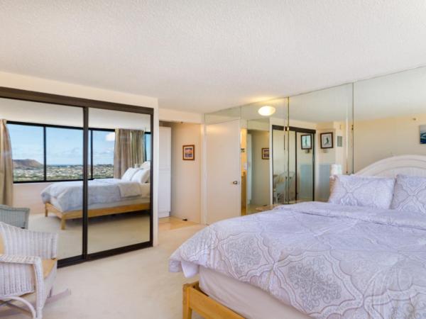 2 Bedroom Penthouse w/Ocean Views : photo 4 de la chambre penthouse