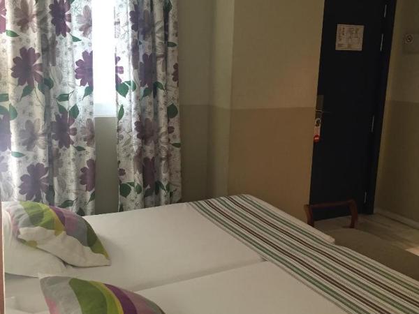 Atarazanas Málaga Boutique Hotel : photo 3 de la chambre room #9333630