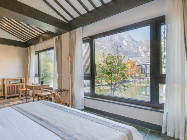 Guan Sam Hotel : photo 1 de la chambre chambre double – vue sur lac