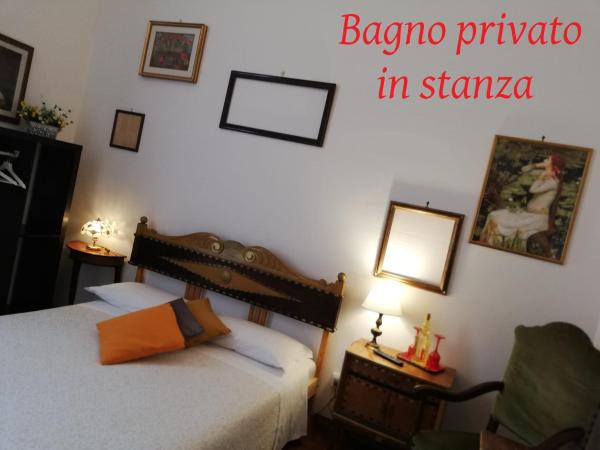 Residenza Rubbiani - Fermata Fiera e Rizzoli : photo 1 de la chambre chambre double avec salle de bains privative