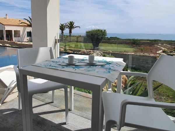 CORALLI DEL PLEMMIRIO : photo 1 de la chambre chambre lit queen-size - vue sur mer